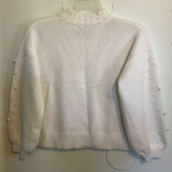 Sincerely Jules Off-White Sweater w/ Faux Pearls at Sleeve to Neck, size S - Picture 4 of 11